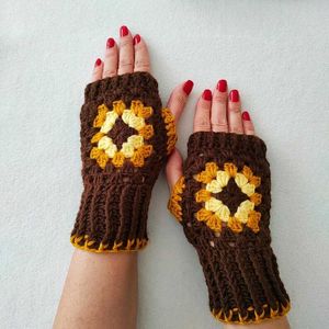 Crochet Brown Fingerless Gloves
