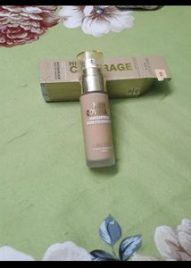 Swiss Beauty Foundation And Powder Brush