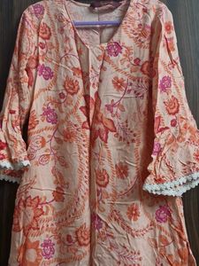 Floral Print Kurta with Lace Trim