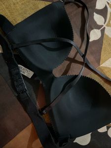 padded backless bra