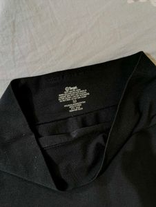 Black High-Waisted Shaping Shorts