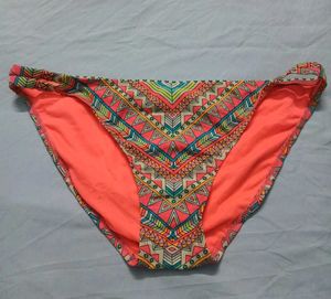 ⚛️ Vibrant Geometric Print Bikini Bottoms