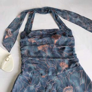 Blue floral halter dress 🦋🪞✨️