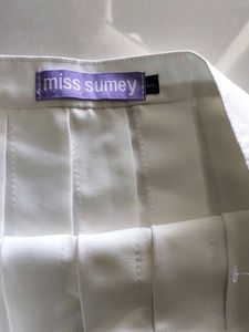 Pleated White Mini Skirt