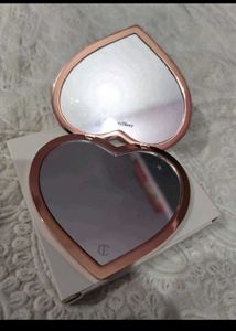 Charlotte Tilbury Heart Mirror