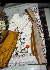 mew white & brown patch work suit