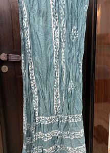 women suit with dupatta