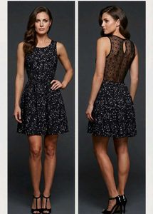 🎀👗Classy and Chic mini dress👗🎀
