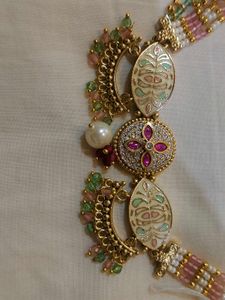 Elegant Kundan Necklace &amp; Earring Set