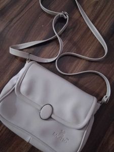 Chic Cream Crossbody Bag