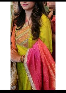 Stunning Embroidered Kurta Set with Leggings &amp; Dup