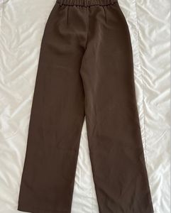Wide Leg Pleated Pants