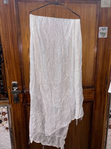 🌸Elegant White Dupatta with Sparkle