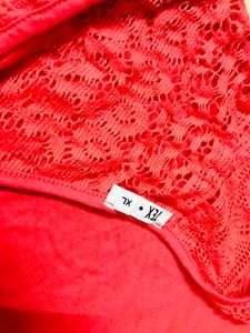 Sleevles XL Size Tshirts For Women, Stylish