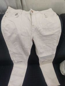 pink Cream Ripped Jeans