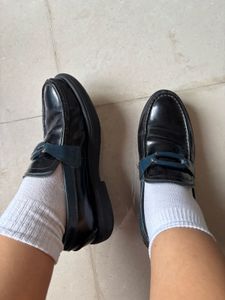 Stylish Black Loafers
