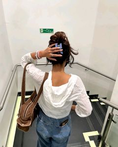 Trendy White Crop Hoodie For Girls 🤍🫣