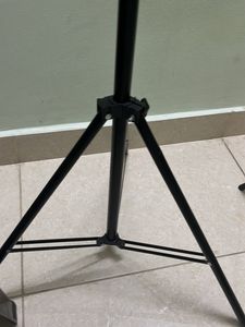 7 Ft Adjustable Tripod