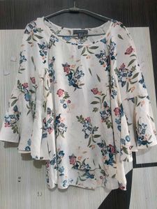 Floral Print Bell Sleeve Top