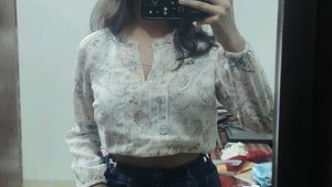 Chic Paisley Print Blouse