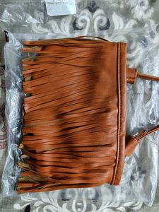 🛑SALE 🛑 Brown Leather Tassel Sling Bag 🆕