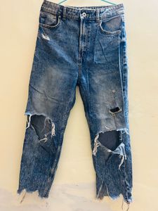Trendy Ripped Blue Jeans