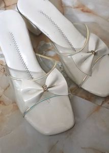 Chic White Bow Heeled Mules