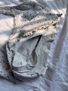 Cute Floral Crop Top with Lace Trim