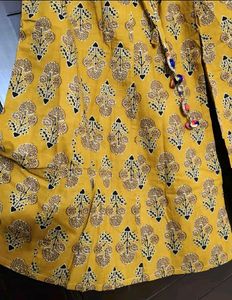 Stylish Yellow Printed Palazzo Pants