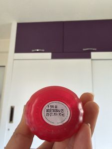 Dot &amp; Key strawberry bright 10% niacinamide serum
