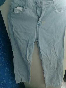 High waisted jeans