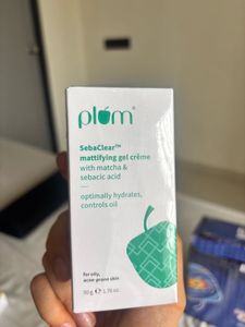 Plum SbaClear Mattifying Gel Creme