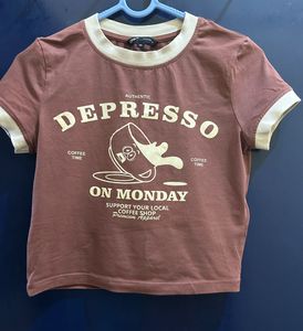 ONLY BROWN PRINTED CROPPED T  XS