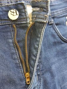 Men's Ripped Blue Jeans