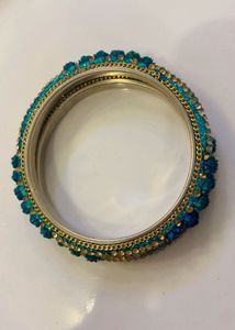 Stunning Blue &amp; Gold Rose Bangles