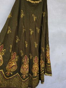 Bridal Lahenga in 90's design