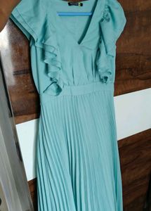 Elegant Teal Midi Dress