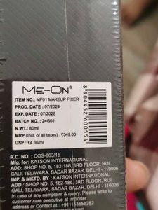 ME-ON Mist &amp; Fix Illuminating Spray
