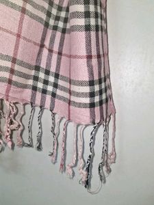 Burberry pattern pink scarf