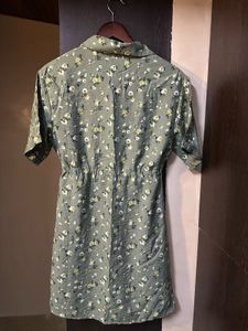 Chic Green Floral Shirt Dress