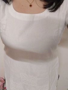 Embroidered White Cotton Kurti