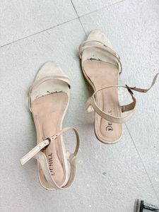 Women's White Kitten Heels Sandals