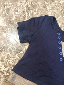 💗cute trendy top💗