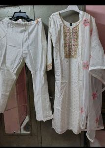 Elegant White Embroidered Kurta Set