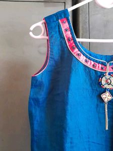 Teal Kurta Set with Red Dupatta