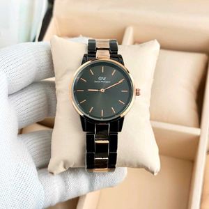 Elegant Daniel Wellington Watch