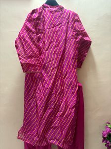 Beautiful Pink Striped Kurta Set