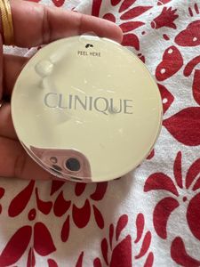 Clinique Skincare Compact powder-03stay beige