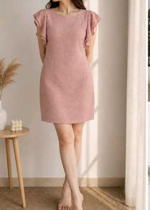 Chic Pink Ruffled Sleeve Dress