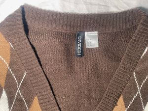 Brown Argyle Cropped Cardigan